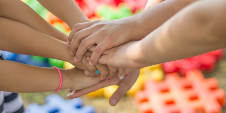 Cara Mengajarkan Pendidikan Seksual pada Anak dan Remaja