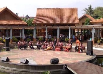 Menjelajahi Perkampungan Budaya Betawi Setu Babakan, Destinasi yang Membuat Jakarta Terasa Lebih Berwarna