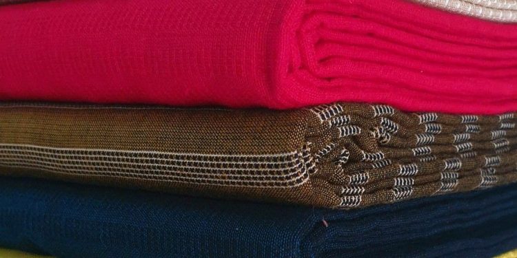 Tips Merawat Pakaian Berbahan Cotton Dobby dengan Cara yang Tepat