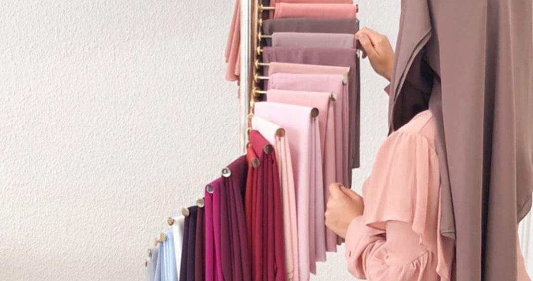 Cara Menyimpan Hijab di Lemari agar Tidak Mudah Kusut