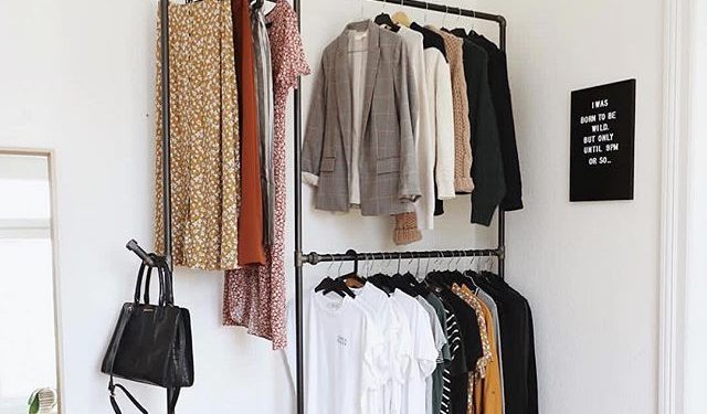 Warna Baju yang Cocok untuk Tipe Kulit Sawo Matang