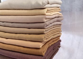 Mengenal Arabian Voal, Bahan Hijab yang Nyaman Dipakai dan Cara Merawatnya