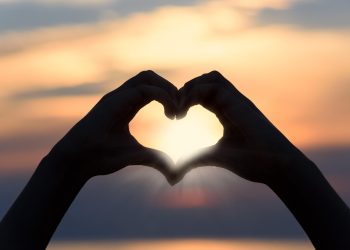 Cinta Orang Tua Tak Selalu Berwujud Kata Manis