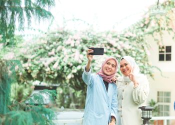 Berhenti Mengeluh dan Mulailah Bersabar karena Kebahagiaan Itu Pasti Datang