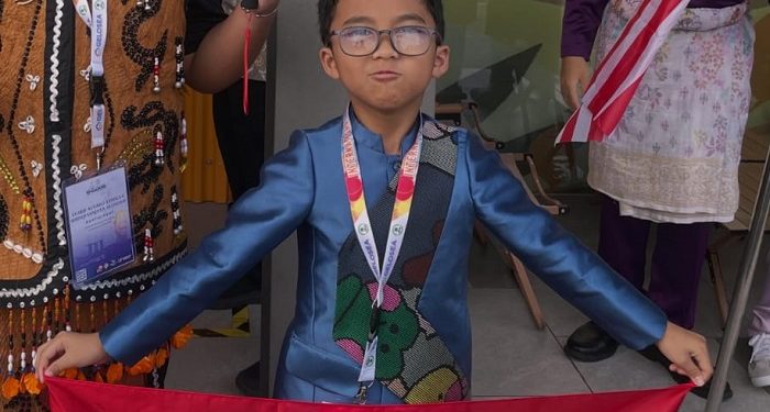 Usianya Paling Muda, Prestasinya Mendunia! Jeja JISc Tembus HIPPO Olympiad London