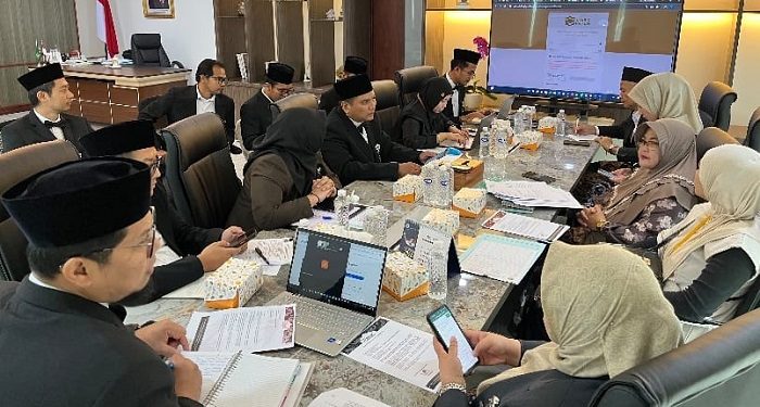 Kemenhaj Fasilitasi Mediasi Pengaduan Penundaan Keberangkatan dan Pengembalian Dana Jemaah
