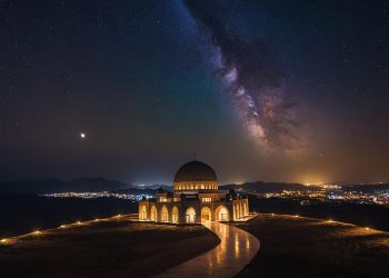 Shalat Tepat Waktu, Kunci Ketenangan Hati dan Terkabulnya Harapan