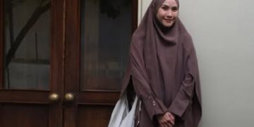 Dukungan Selebriti Indonesia terhadap Korban bencana NTT dan Kalimantan