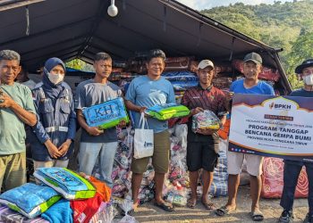 BPKH dan Rumah Zakat Salurkan Bantuan Komprehensif untuk Penyintas Gempa di Manggarai Timur