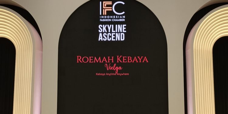 Roemah Kebaya Vielga Hadirkan Koleksi Janggan Noir Sebagai Kebaya Modern untuk Segala Aktivitas