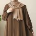 Tips Mix and Match Kenakan Abaya di Tengah Cuaca Panas