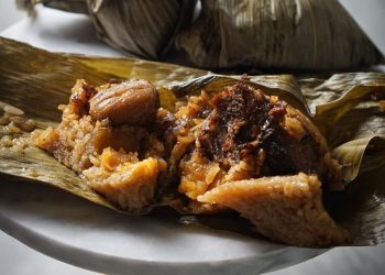 Begini Cara yang Benar untuk Bersihkan Bambu Sebelum Membuat Bacang