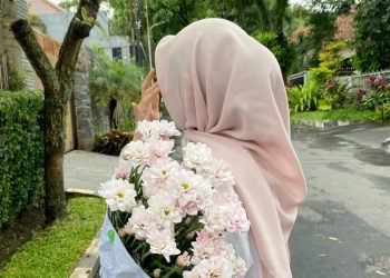 Tips Merawat Rambut Anti Ketombe untuk Wanita Berhijab