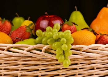 Simak Buah-buahan Terbaik untuk MPASI Si Kecil Sejak Usia Enam Bulan