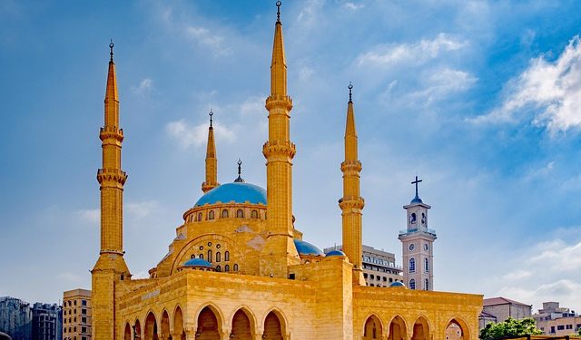 Keteguhan Asiyah Binti Al Faraj dalam Jalan Taubat