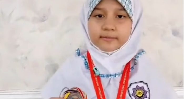 Siswa Primary JISc Kodam Raih Prestasi di Hong Kong International Mathematics Olympiad