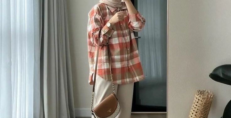 Inspirasi Outfit Saat Piknik Bersama Keluarga