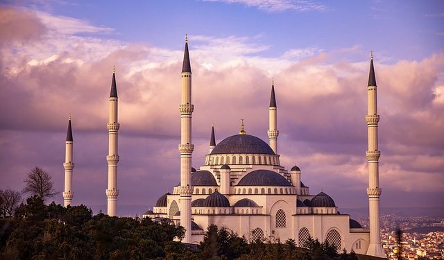 Keutamaan Shalawat Nariyah Penyejuk Hati Penuh Harapan