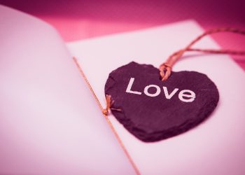5 Tanda Cinta yang Telah Padam bagi Suami Istri