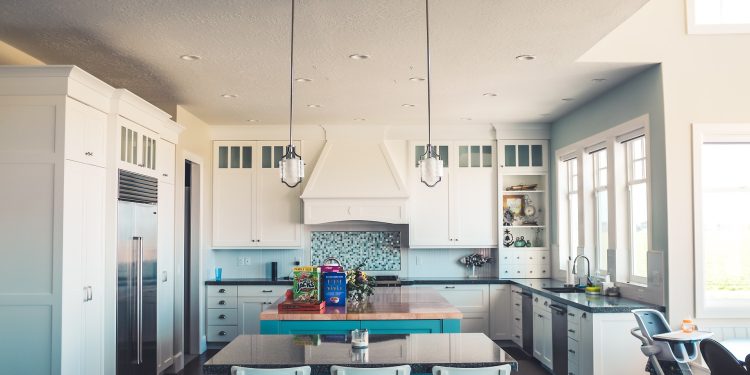 Jangan Sampai Salah Ini Tips Merawat Furnitur agar Tetap Awet