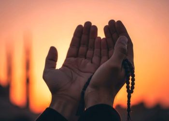 Doa Memohon Perlindungan Allah dari Ilmu yang Tidak Bermanfaat dan Hati yang Keras