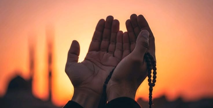 Doa Memohon Perlindungan Allah dari Ilmu yang Tidak Bermanfaat dan Hati yang Keras