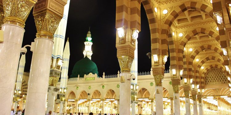 Membiasakan Shalawat kepada Rasulullah dalam Kehidupan Sehari-hari