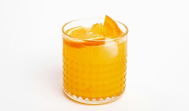Resep Minuman Elektrolit Alami yang Sehat, Segar, dan Mudah Dibuat di Rumah