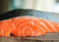 Ini Cara Memilih Ikan Salmon yang Tepat Sebelum Dimasak