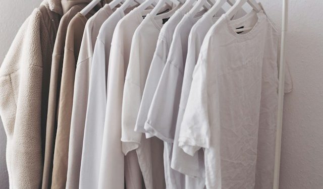 5 Rekomendasi Padu Padan Outfit Warna Beige untuk Segala Acara