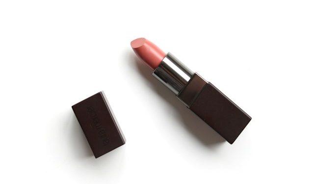 Panduan Memilih Warna Lipstik yang Sesuai dengan Kepribadian