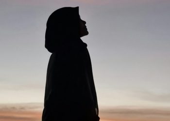 Mengapa Doa Ini Begitu Ampuh Mengembalikan Semangat Saat Hati Lelah?