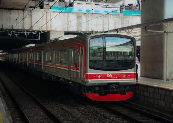 Tips Sebelum Berpergian Menggunakan Kereta Api