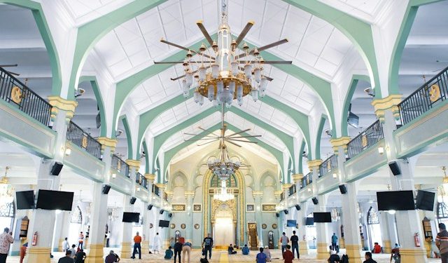 Mengapa Tawakal dan Menyerahkan Segala Urusan kepada Allah Adalah Kunci Ketenangan Hati?