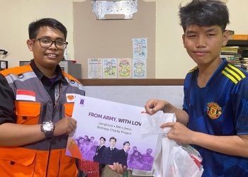 From ARMY With Love, Rumah Zakat Jakarta dan Xtraordinary ARMY Salurkan Bantuan untuk Anak Yatim dan Duafa