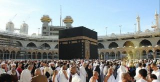 Perbedaan Haji Furoda, Haji Khusus dan Haji Reguler